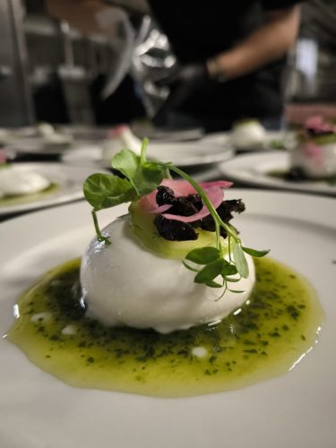 94b69a81-d600-453e-9fb5-08f2563b7824